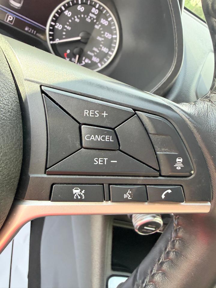 Nissan Sentra SV CVT 2020