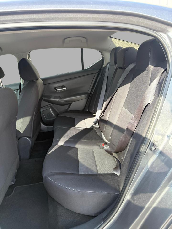 Nissan Sentra SV CVT 2020