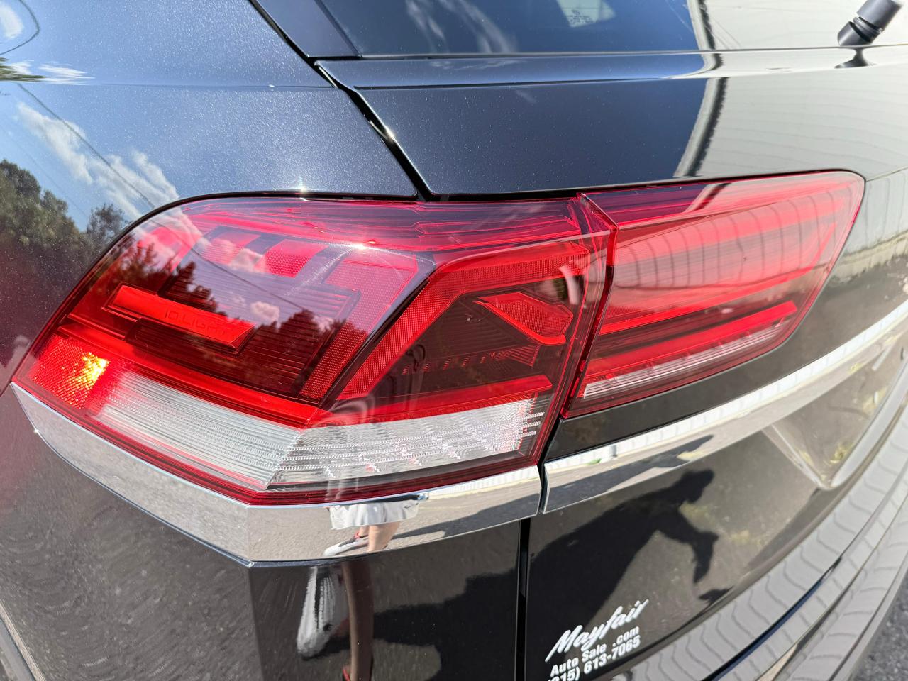 Volkswagen Atlas Cross Sport 3.6L V6 SE w/Technology FWD 2023