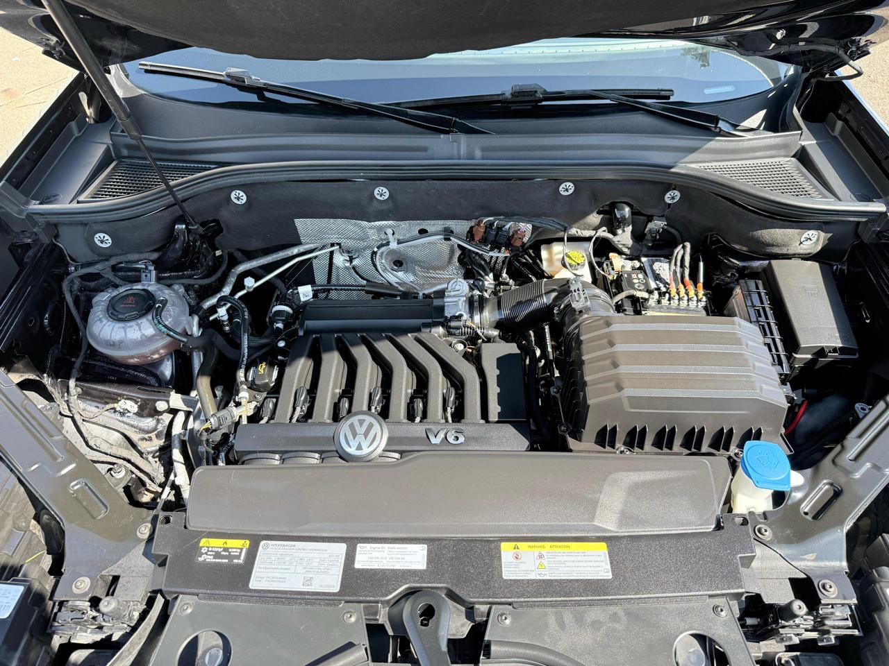 Volkswagen Atlas Cross Sport 3.6L V6 SE w/Technology FWD 2023