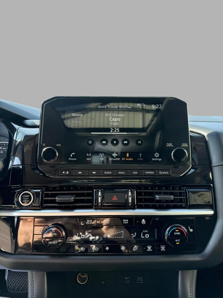 Nissan Pathfinder SL 4WD 2023