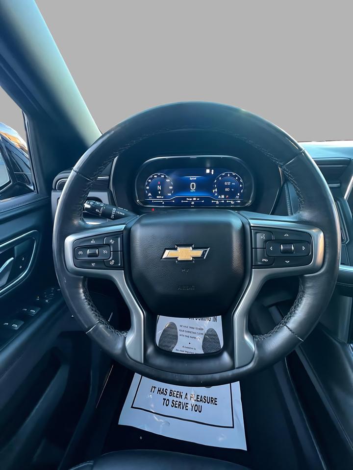 Chevrolet Suburban 4WD 4dr LT 2022
