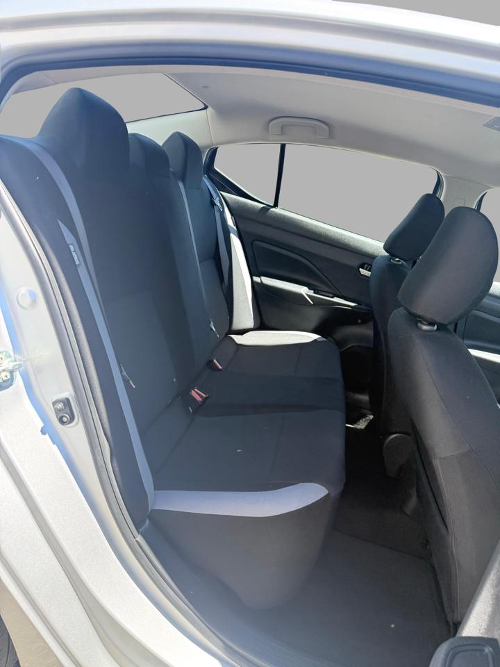 Nissan Versa S CVT 2025