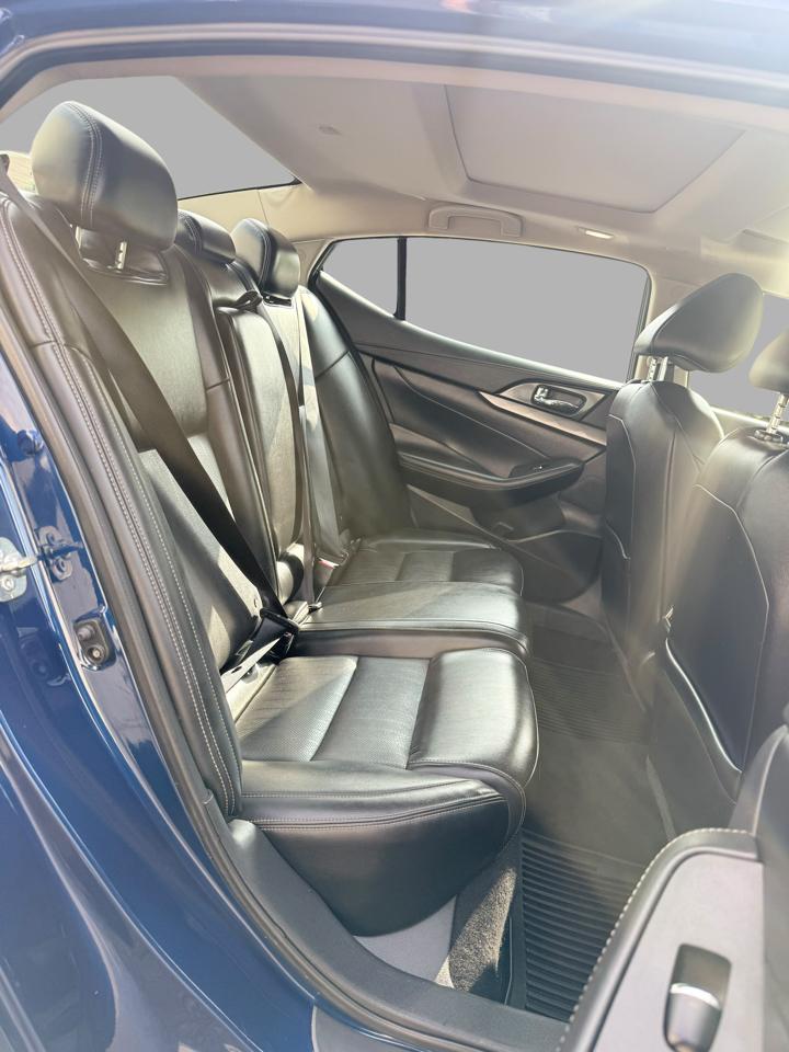 Nissan Maxima SL 3.5L 2017