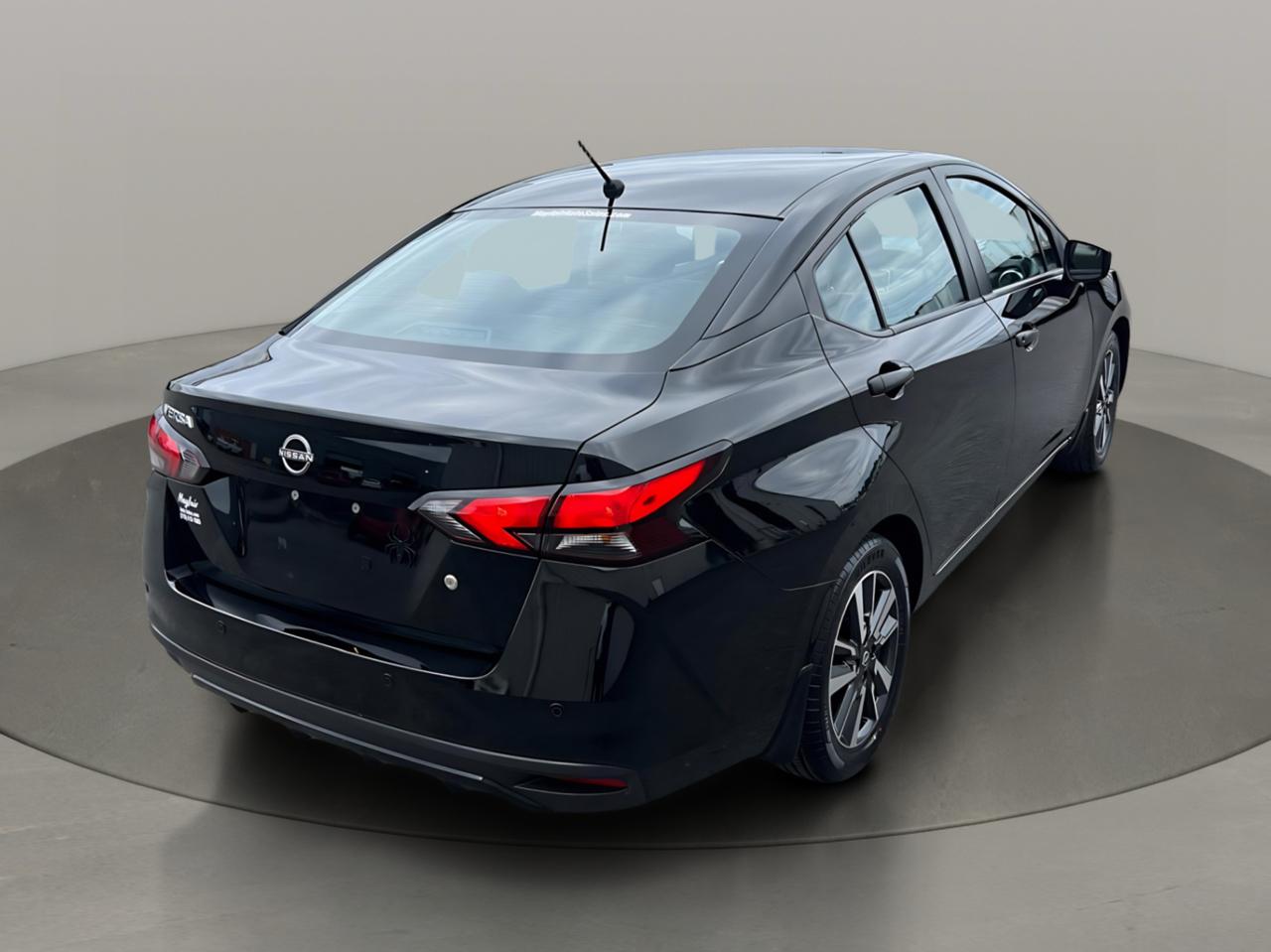 Nissan Versa S CVT 2024