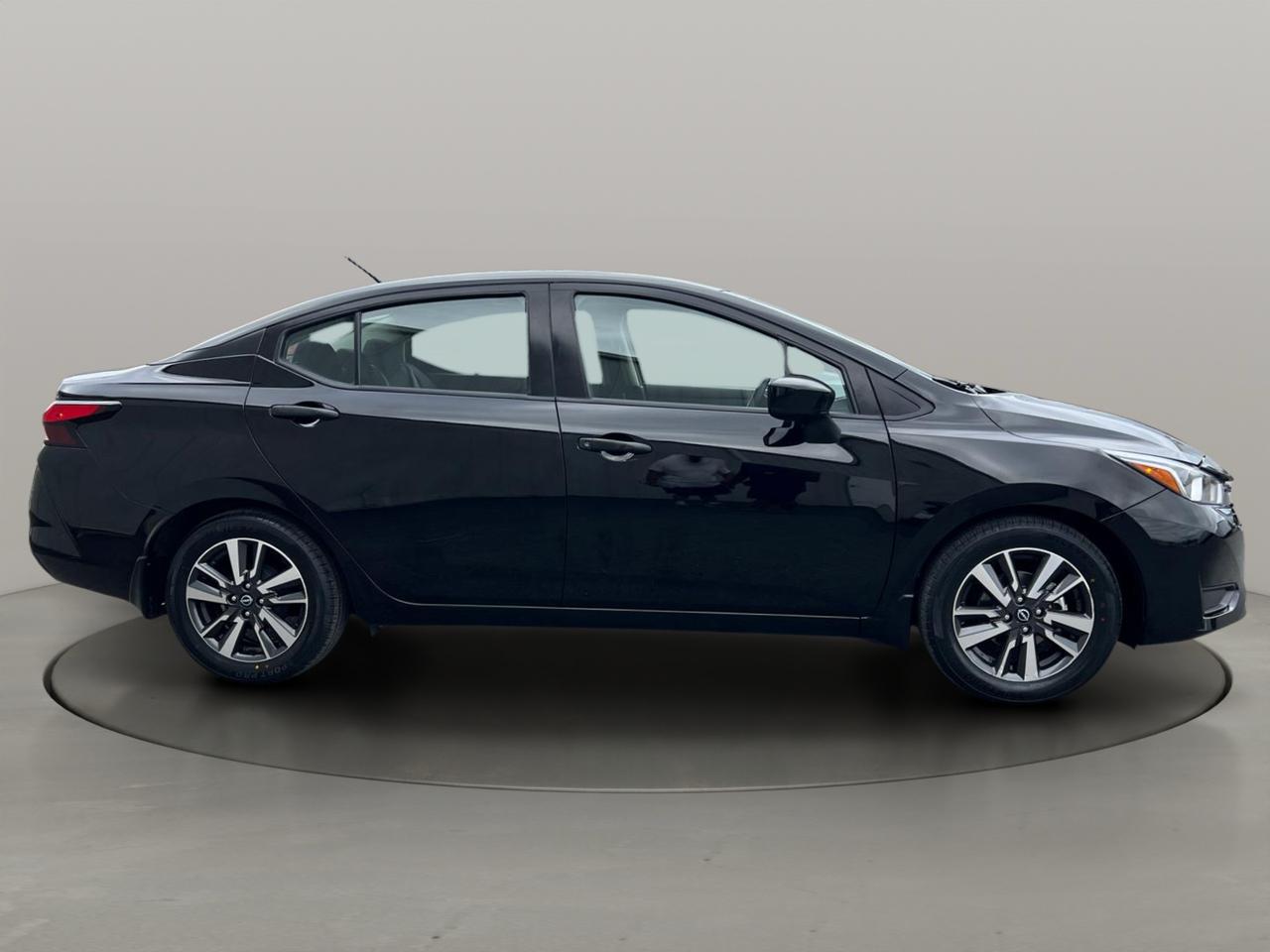 Nissan Versa S CVT 2024