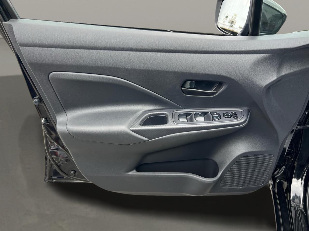 Nissan Versa S CVT 2024
