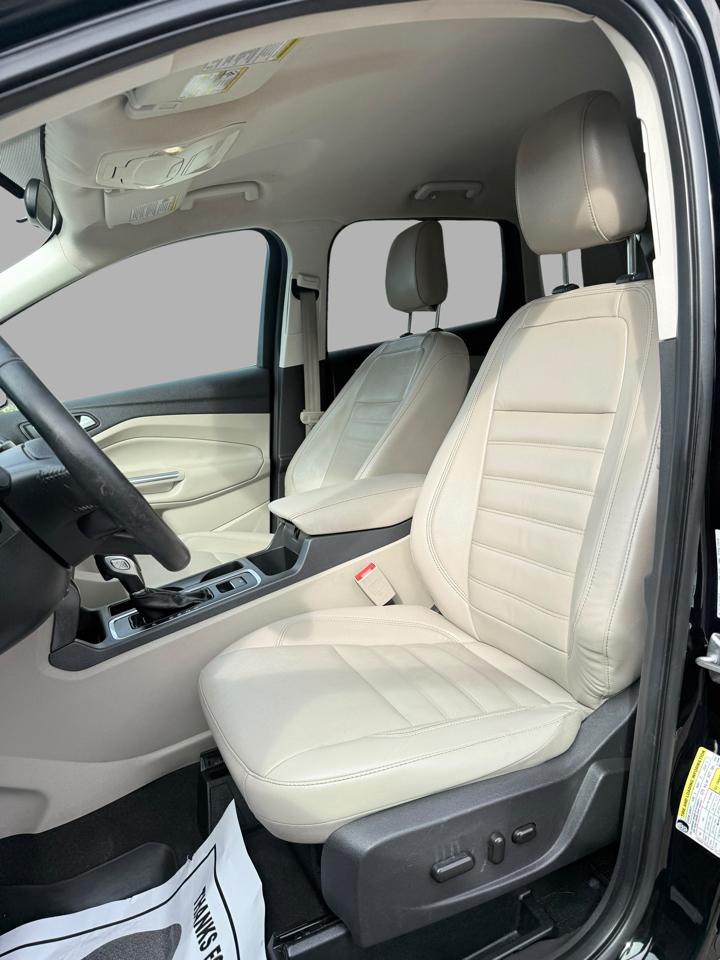 Ford Escape SEL 4WD 2018