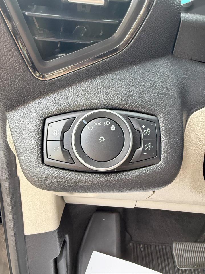 Ford Escape SEL 4WD 2018