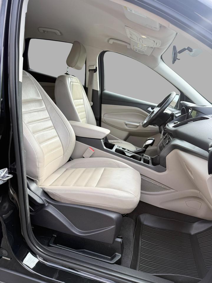 Ford Escape SEL 4WD 2018
