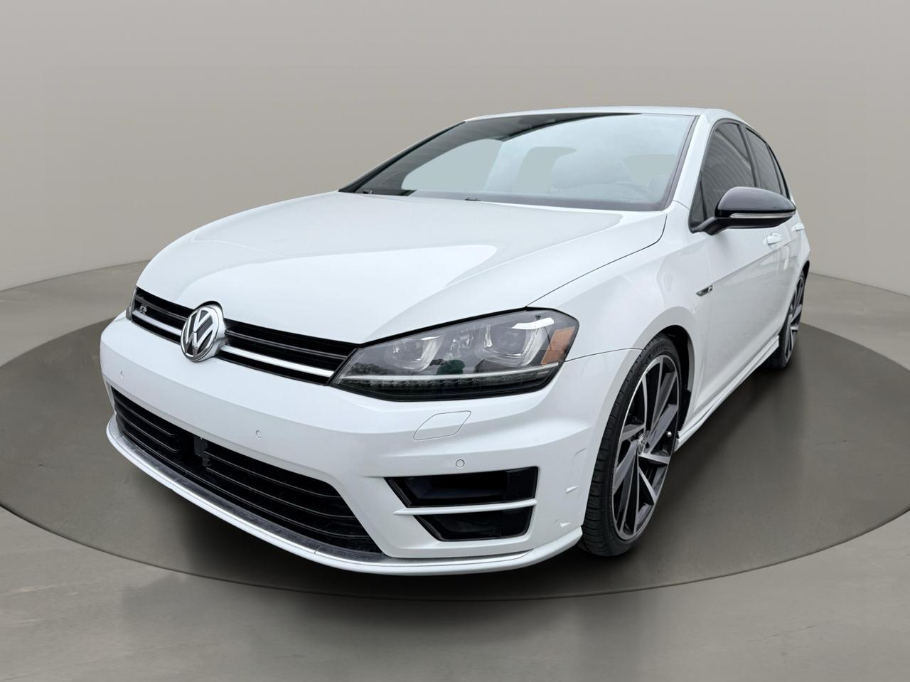 Volkswagen Golf R 4-Door Manual w/DCC/Nav 2017