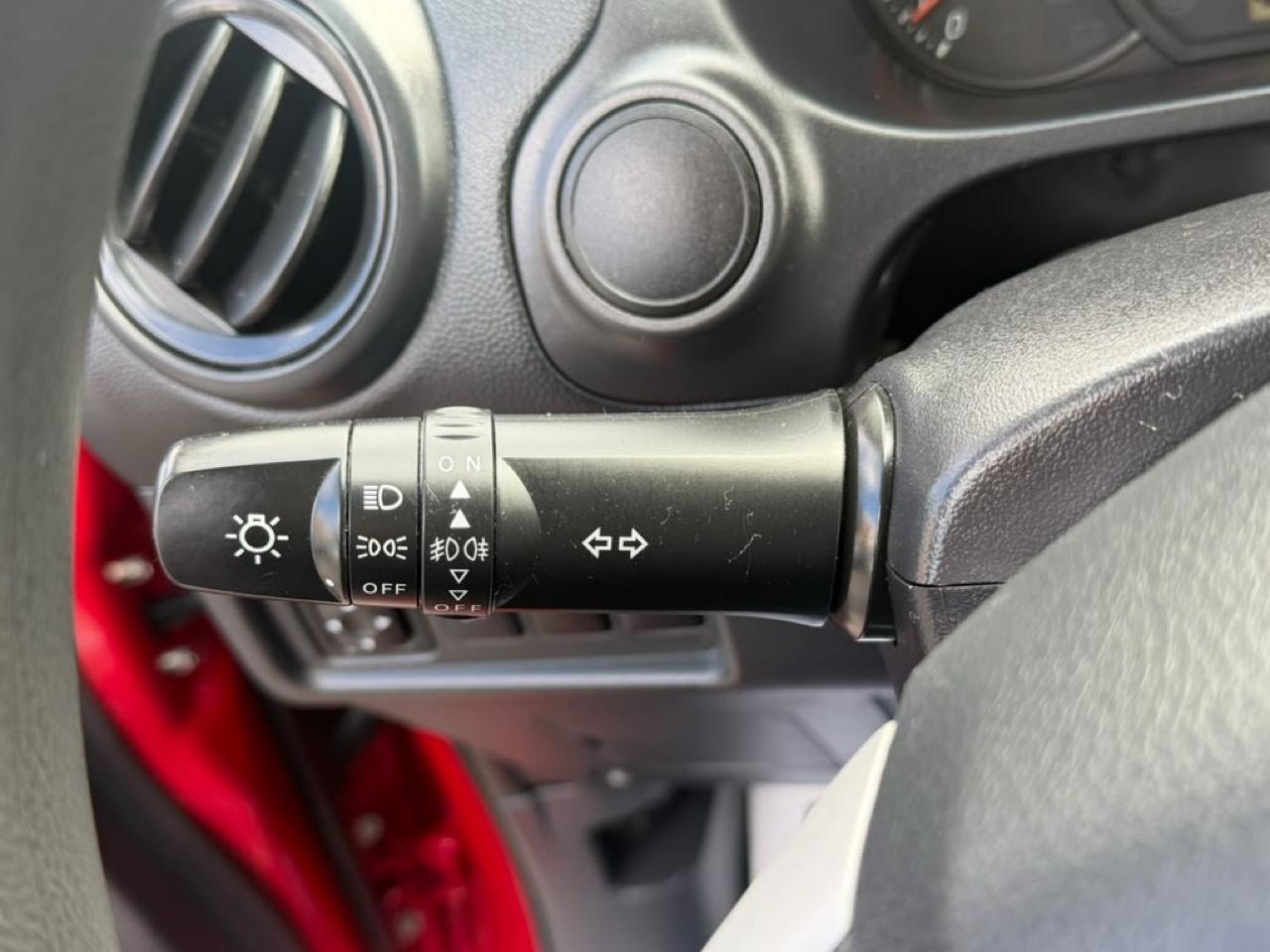 Mitsubishi Mirage ES CVT 2024