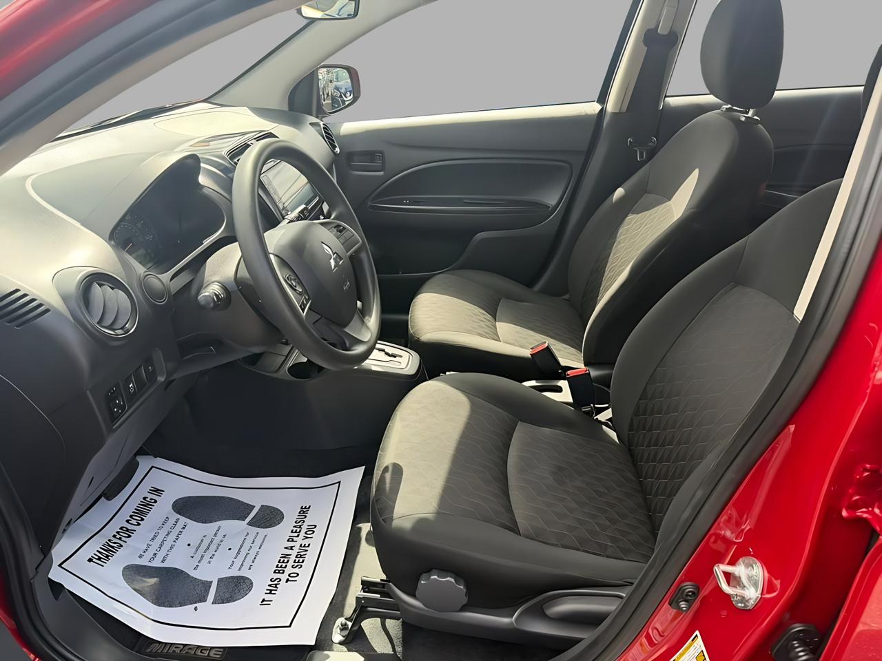 Mitsubishi Mirage ES CVT 2024