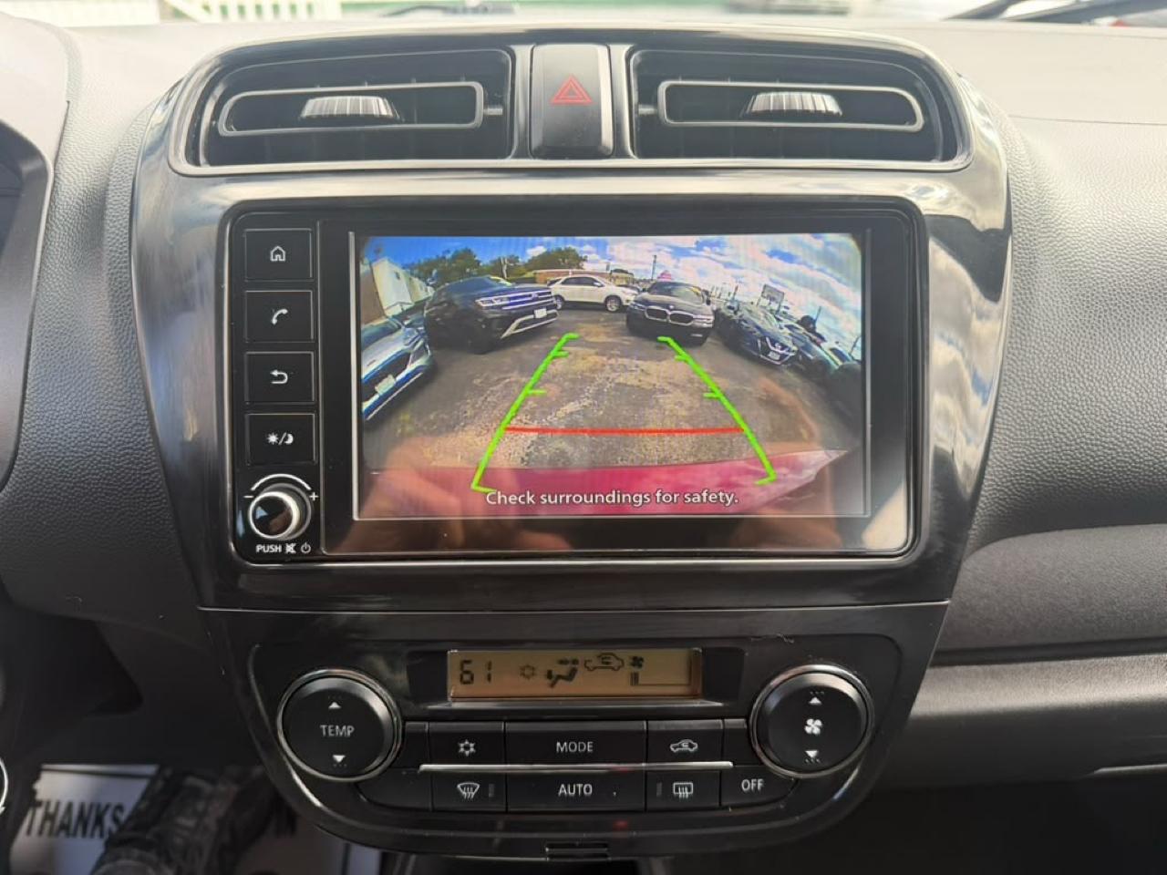 Mitsubishi Mirage ES CVT 2024
