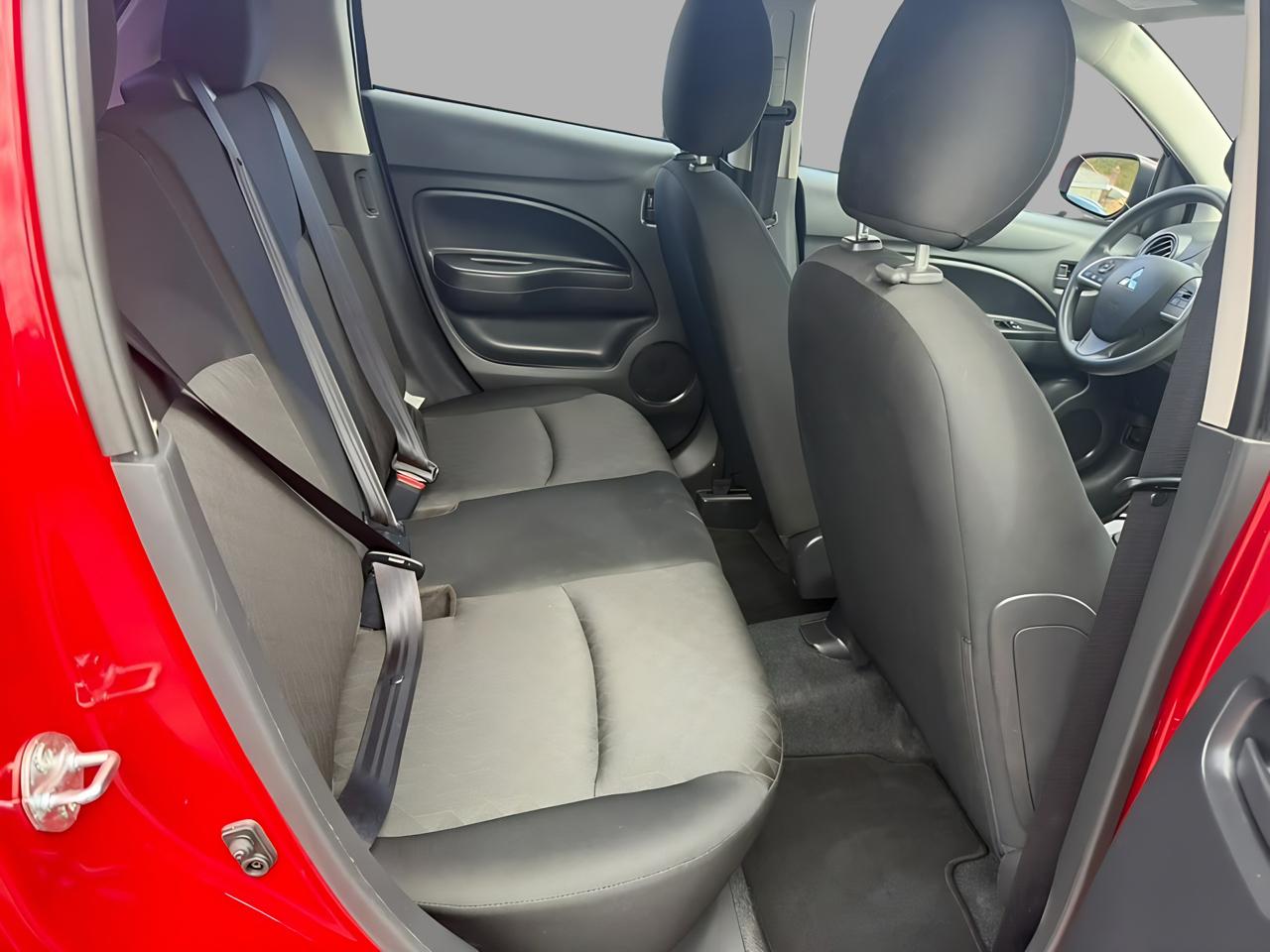 Mitsubishi Mirage ES CVT 2024