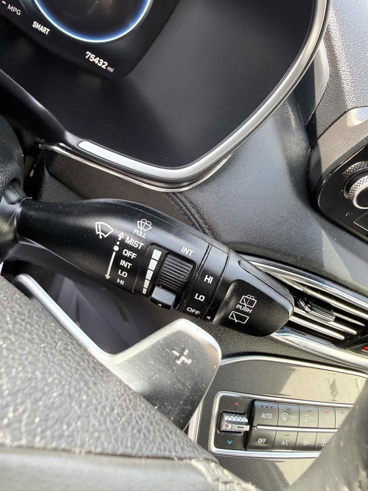 Hyundai Santa Fe SEL AWD 2021