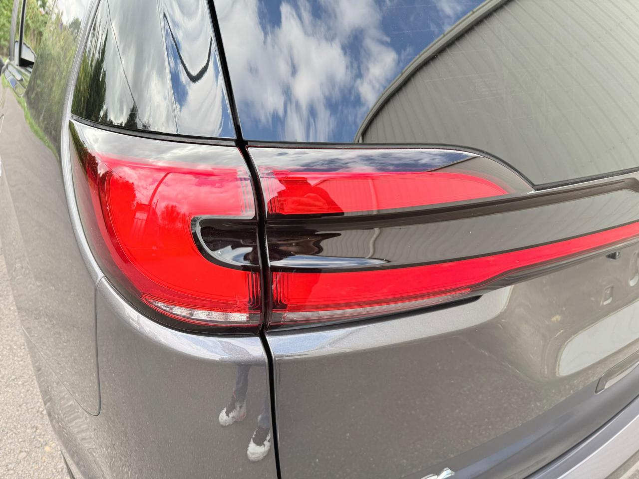 Chrysler Pacifica Touring L FWD 2023