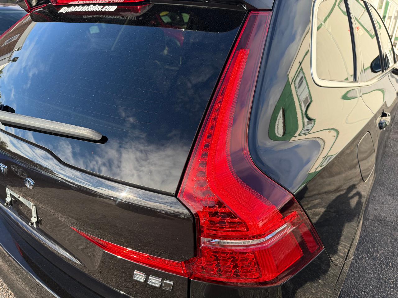 Volvo XC60 B5 AWD Momentum 2022
