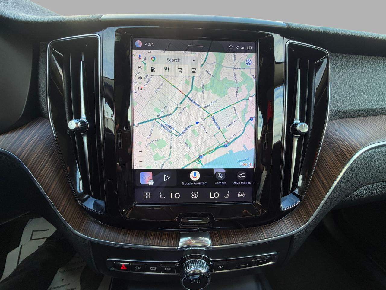 Volvo XC60 B5 AWD Momentum 2022