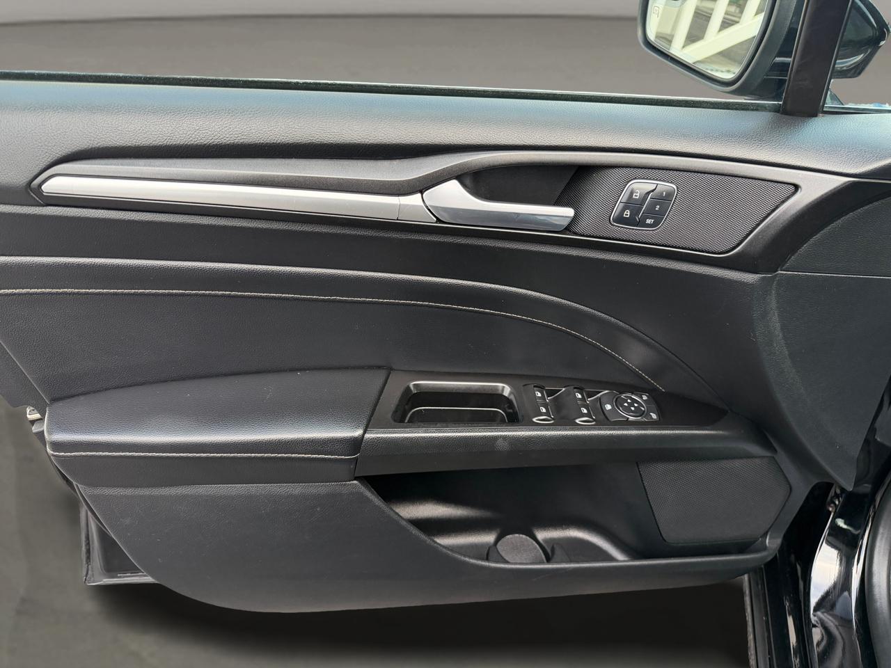 Ford Fusion Titanium AWD 2018