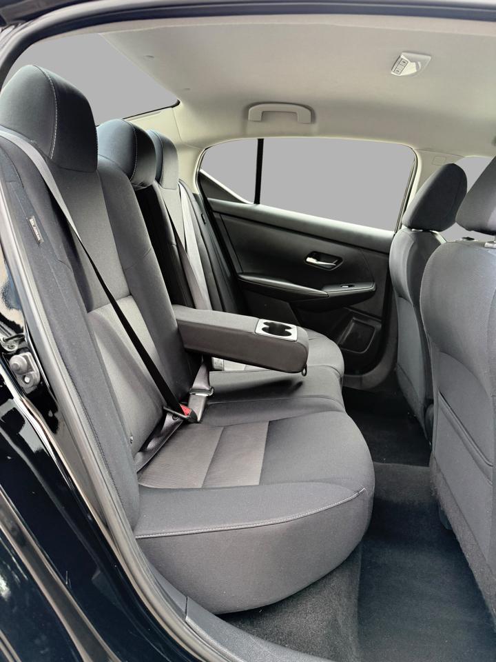 Nissan Sentra SV CVT 2021
