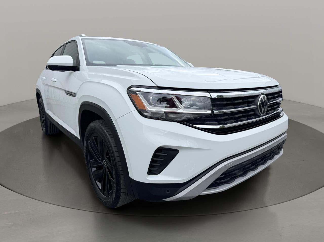 Volkswagen Atlas Cross Sport 2.0T SE w/Technology FWD 2023