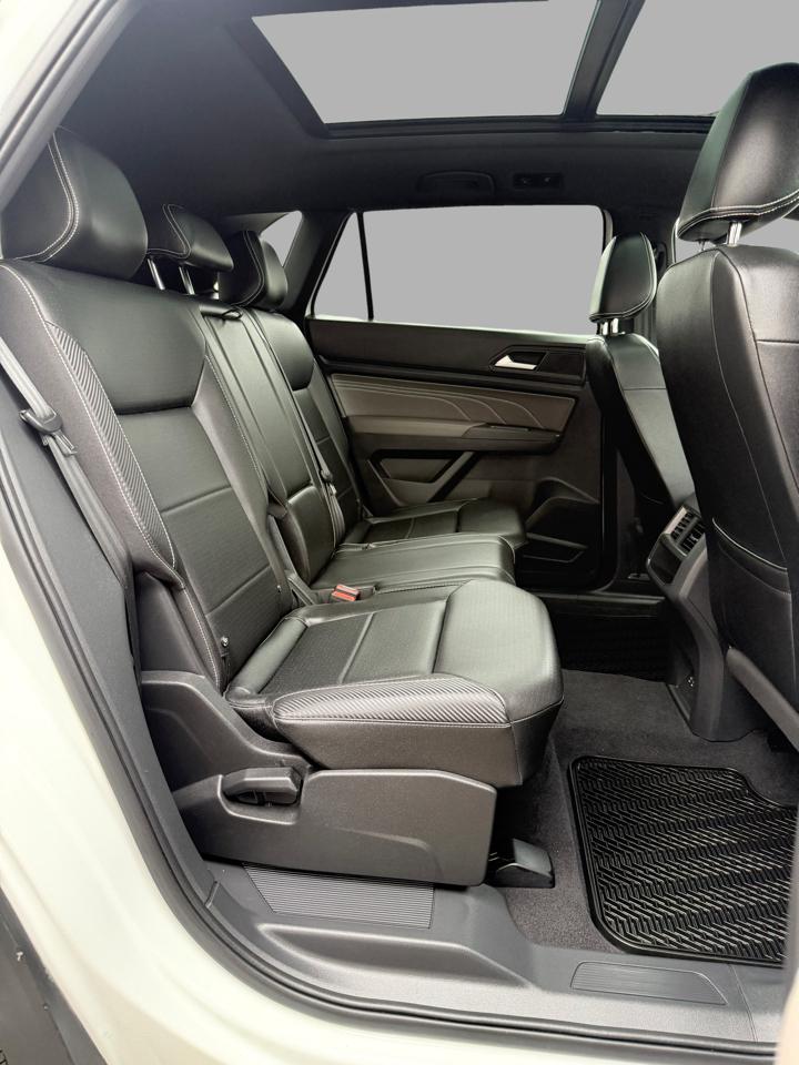 Volkswagen Atlas Cross Sport 2.0T SE w/Technology FWD 2023