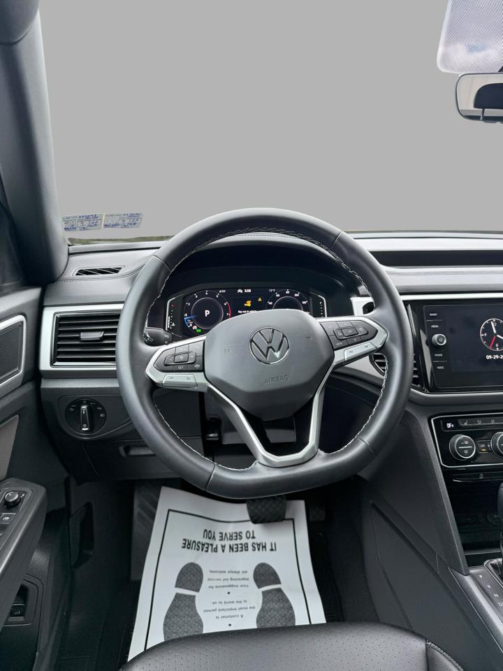 Volkswagen Atlas Cross Sport 2.0T SE w/Technology FWD 2023
