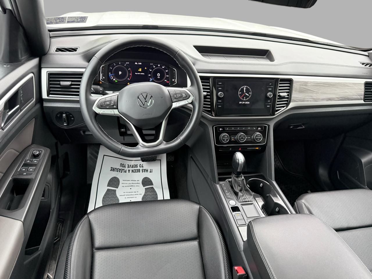 Volkswagen Atlas Cross Sport 2.0T SE w/Technology FWD 2023