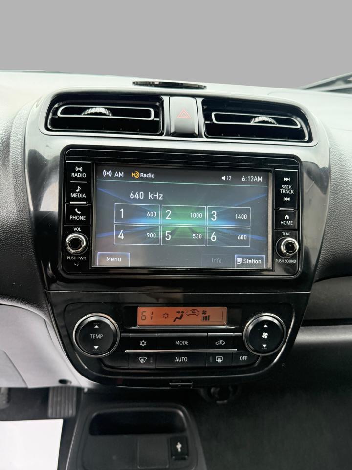 Mitsubishi Mirage G4 ES CVT 2020