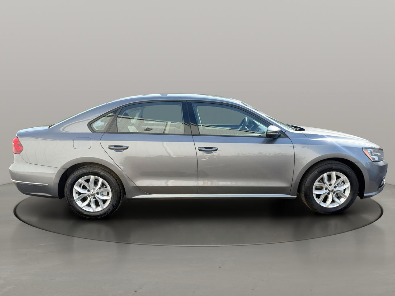 Volkswagen Passat 2.0T S Auto 2018
