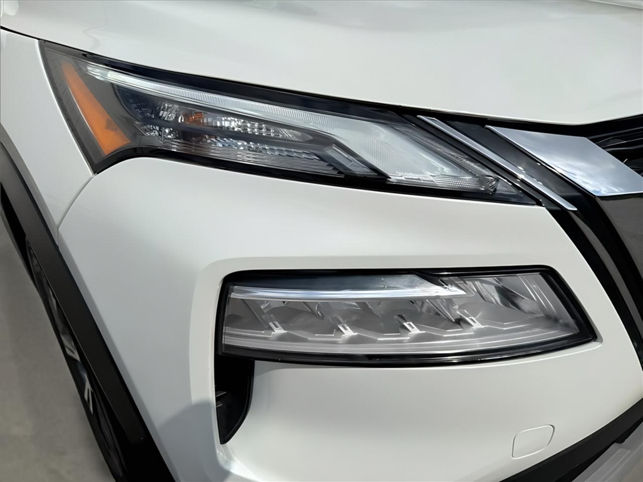 Nissan Rogue FWD SV 2022