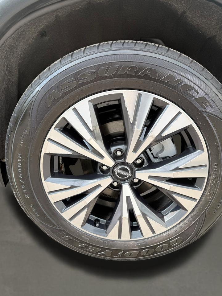 Nissan Rogue FWD SV 2022