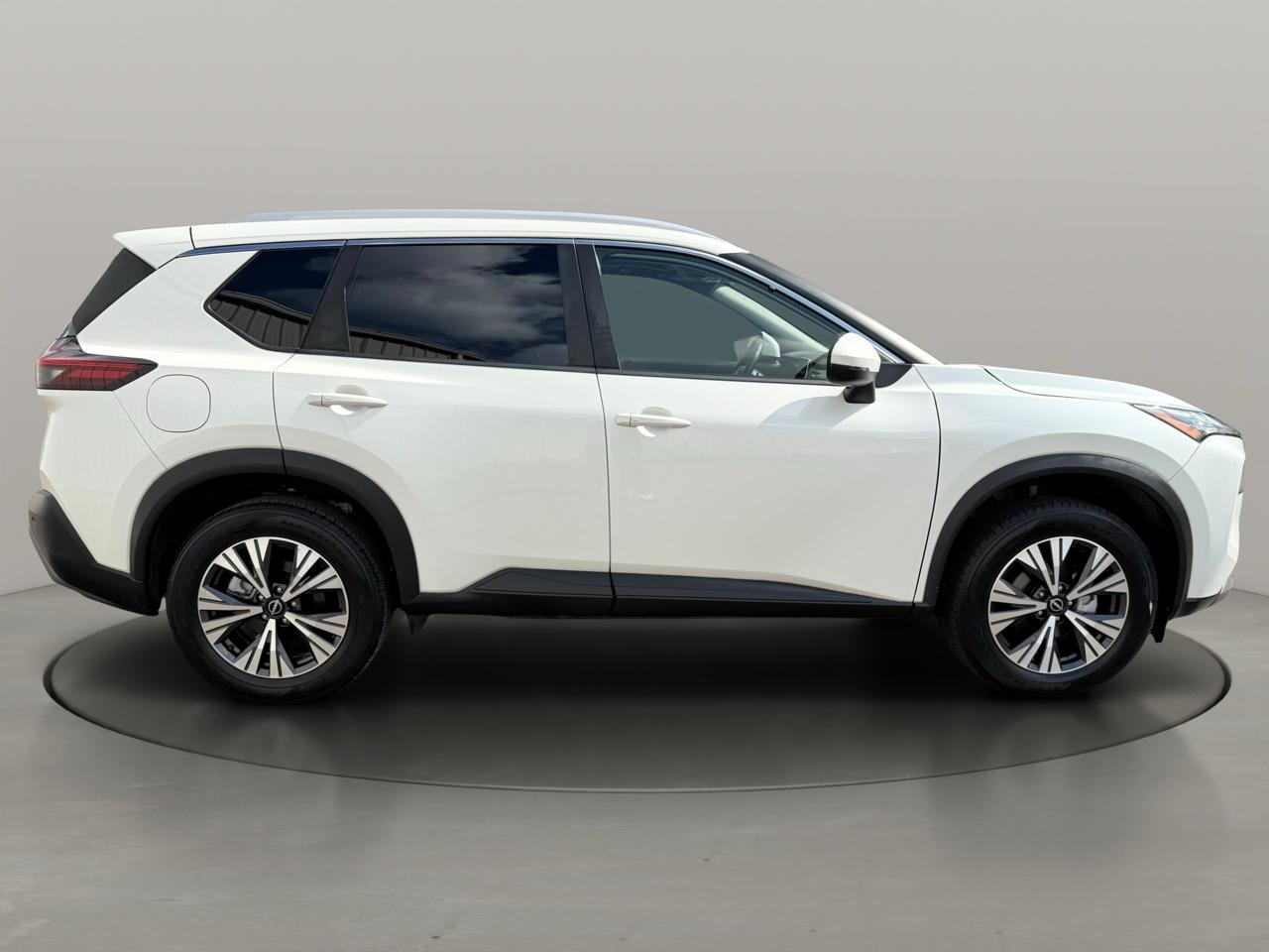 Nissan Rogue FWD SV 2022