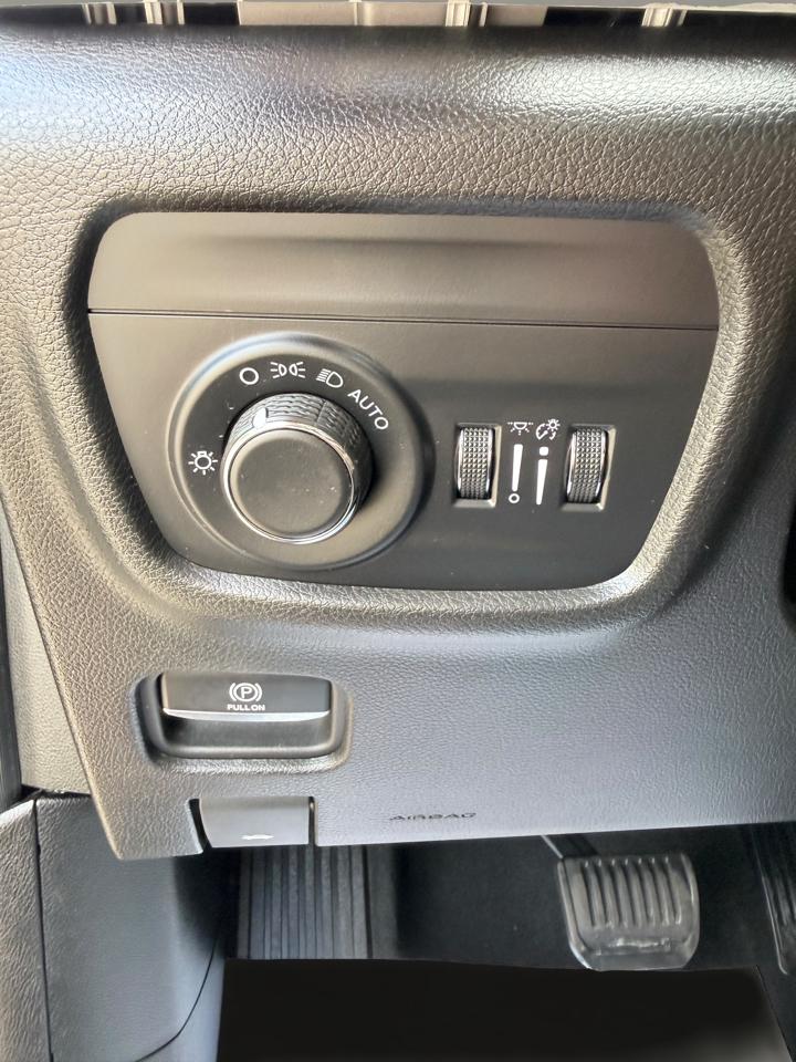 Jeep Grand Cherokee Altitude 4x4 2024