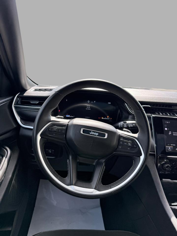 Jeep Grand Cherokee Altitude 4x4 2024