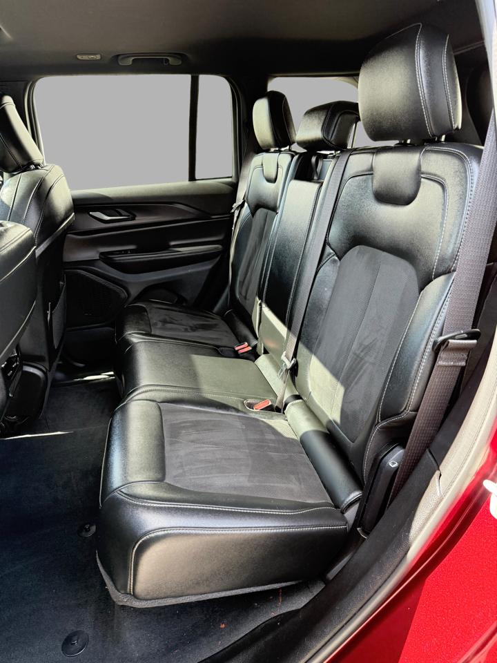 Jeep Grand Cherokee Altitude 4x4 2024
