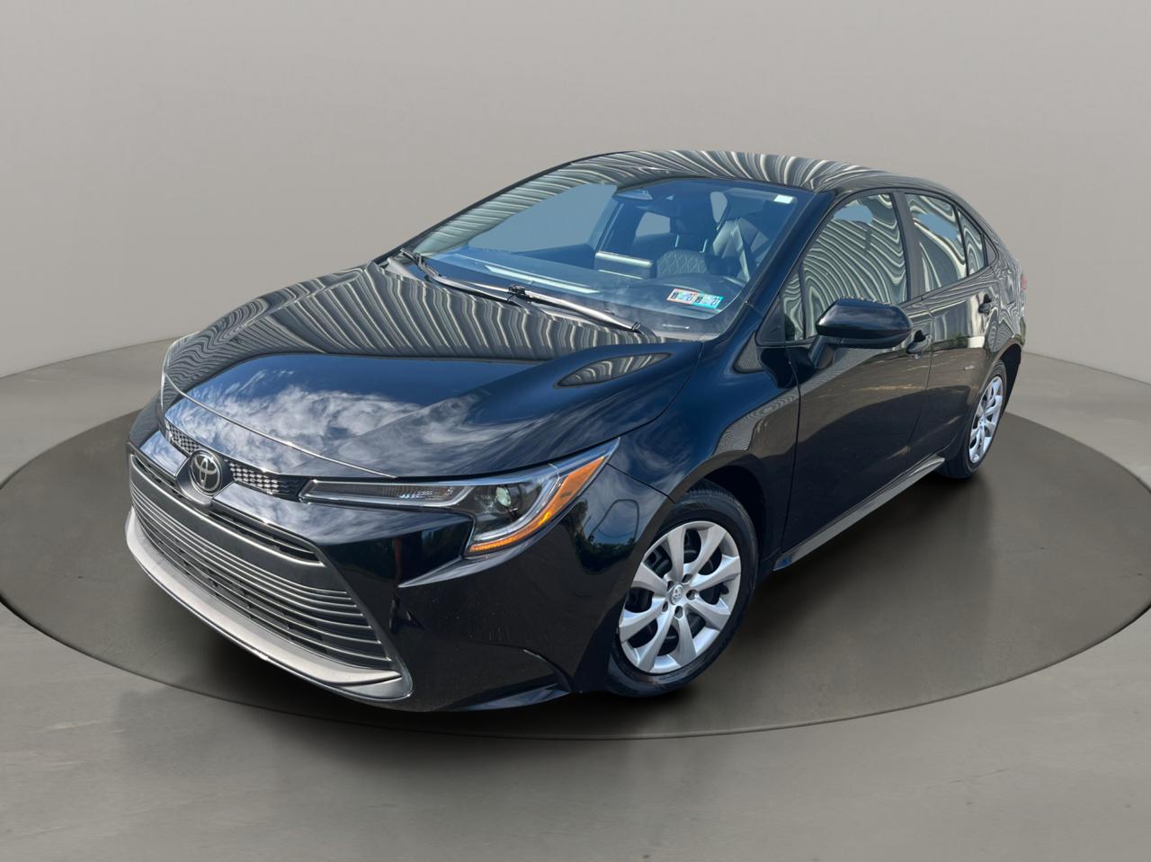 Toyota Corolla LE CVT (Natl) 2025