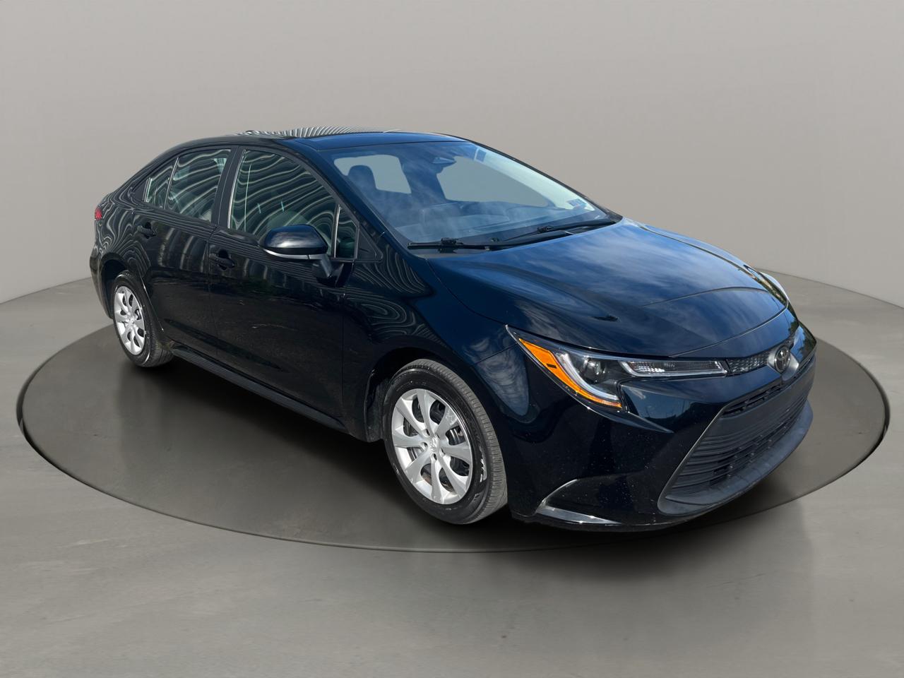 Toyota Corolla LE CVT (Natl) 2025