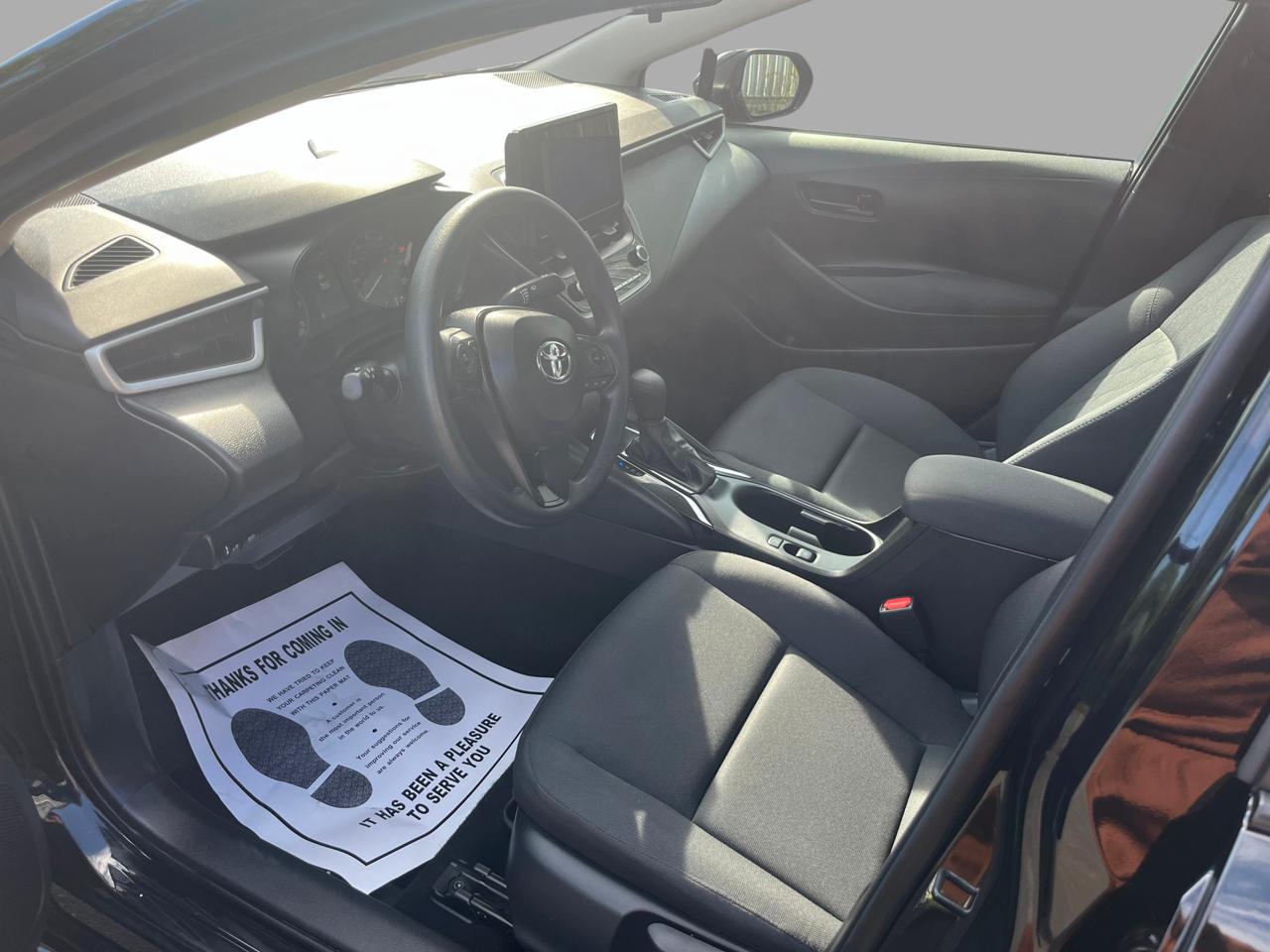 Toyota Corolla LE CVT (Natl) 2025
