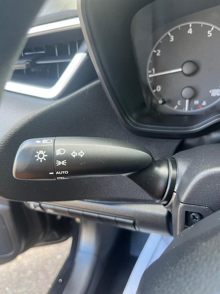 Toyota Corolla LE CVT (Natl) 2025