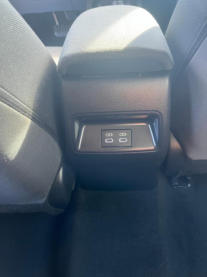 Toyota Corolla LE CVT (Natl) 2025