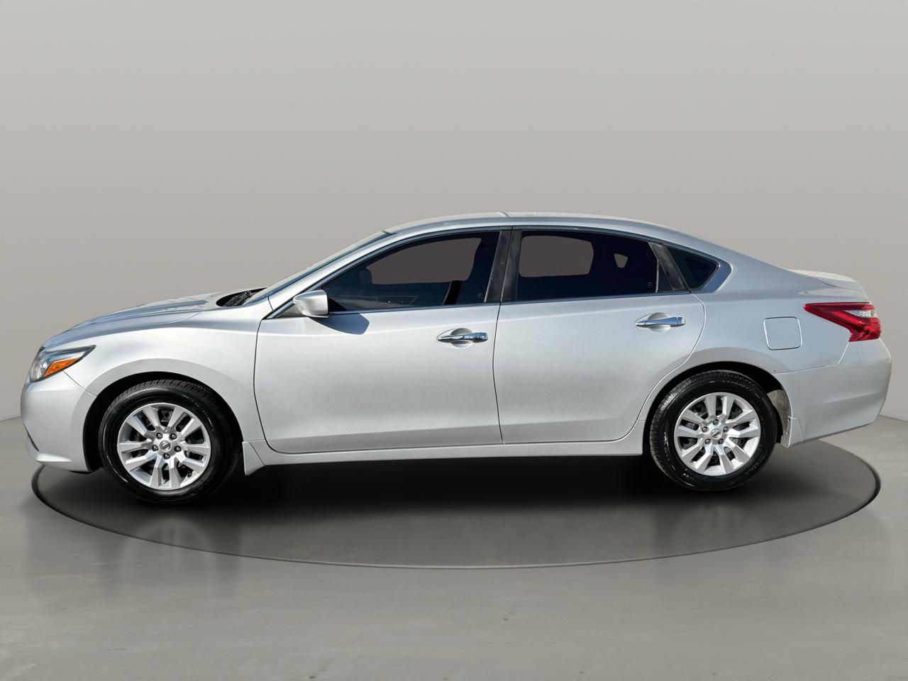 Nissan Altima 2.5 S Sedan 2017