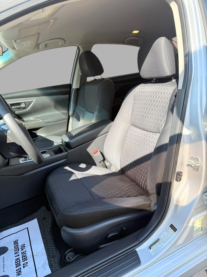 Nissan Altima 2.5 S Sedan 2017