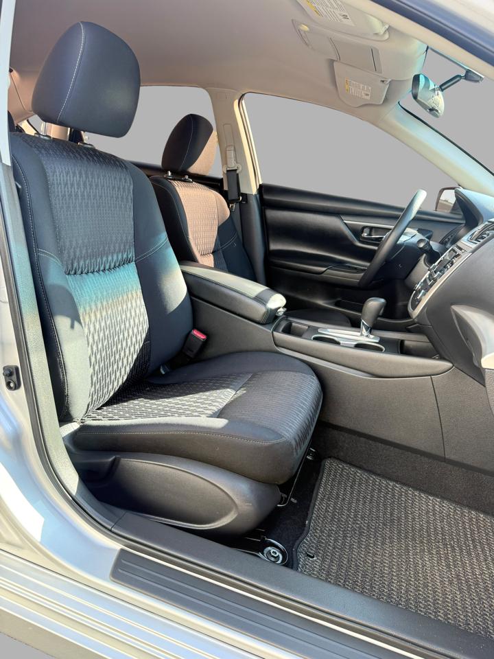 Nissan Altima 2.5 S Sedan 2017