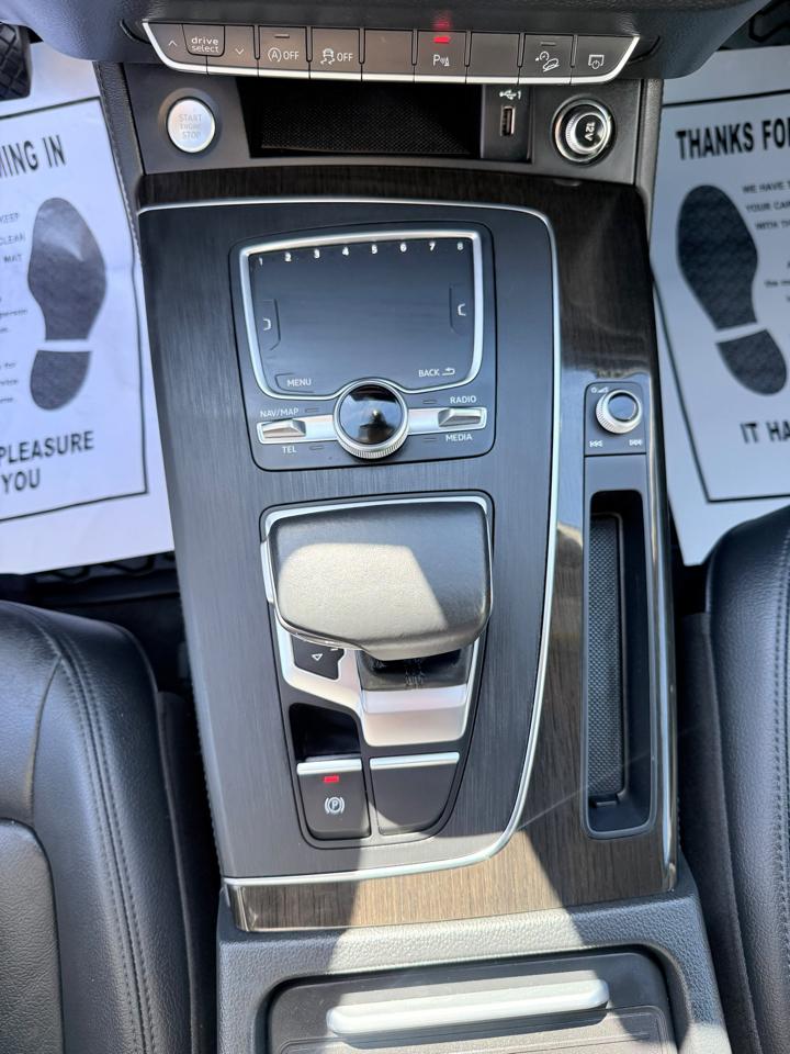 Audi Q5 Premium Plus 45 TFSI quattro 2020