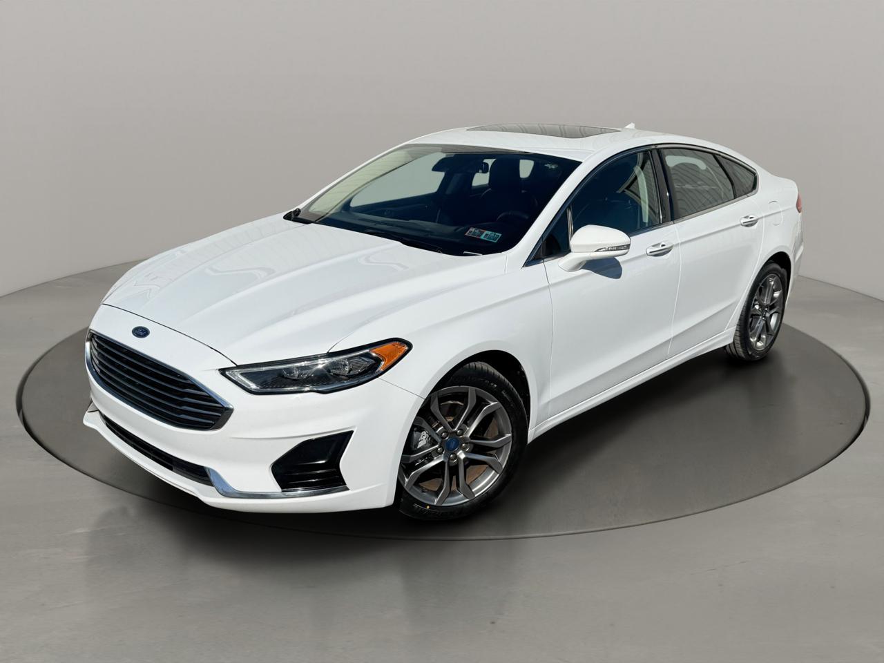 Ford Fusion SEL FWD 2019