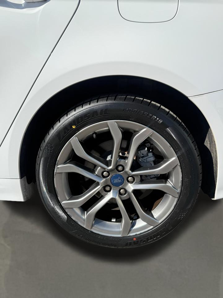Ford Fusion SEL FWD 2019