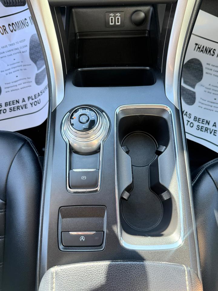 Ford Fusion SEL FWD 2019