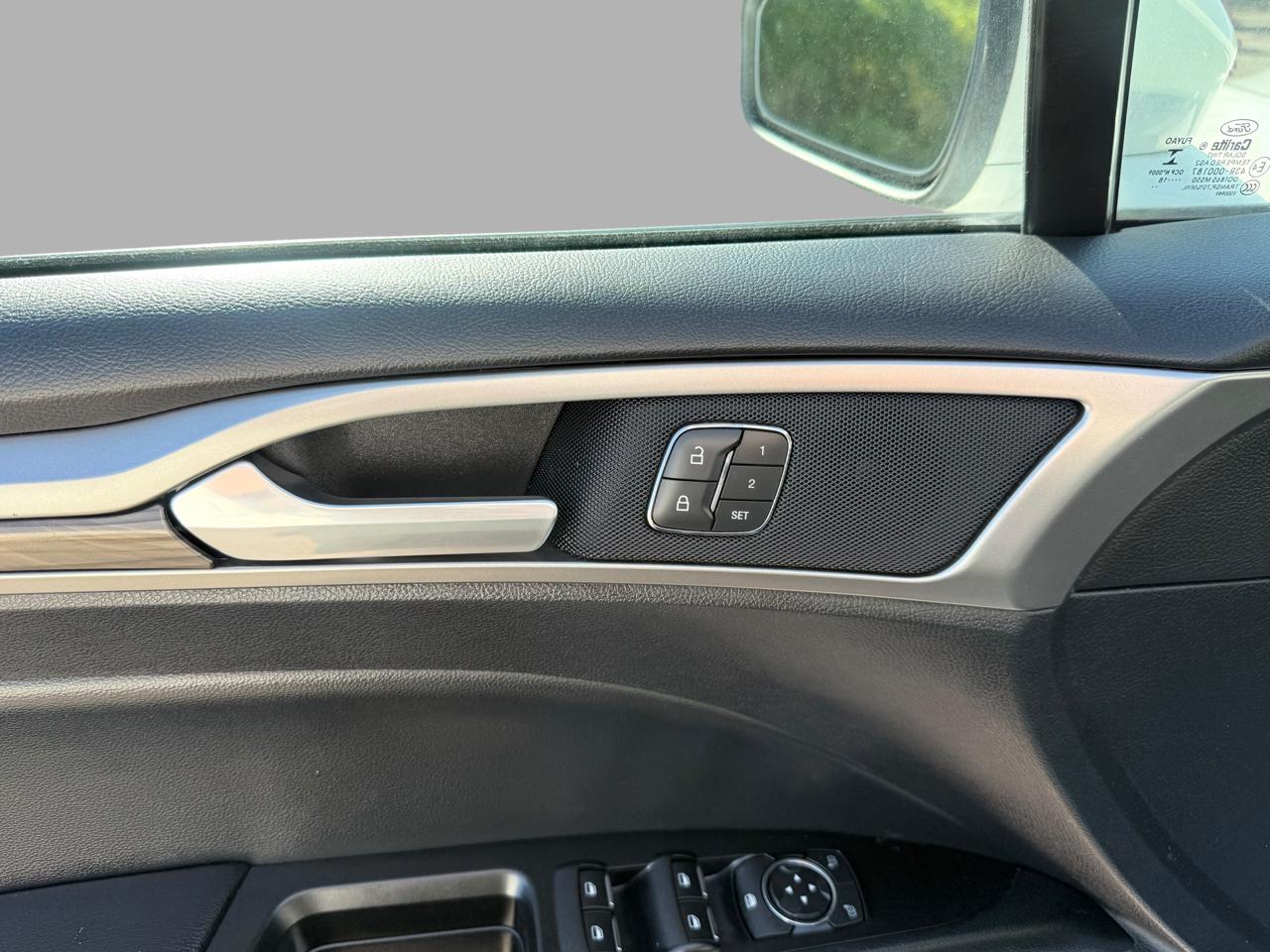 Ford Fusion SEL FWD 2019